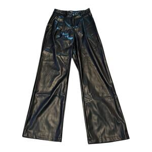 Fashion Nova Black Cropped Pants
